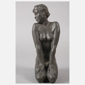 Hanna Cauer, Kniender Frauenakt