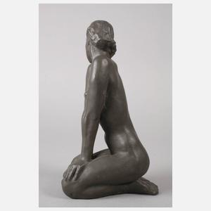 Hanna Cauer, Kniender Frauenakt