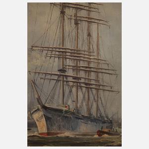 Einlaufender Segler im Hamburger Hafen