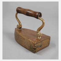 Spätbarockes Bügeleisen111