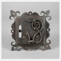 Gotisches Truhenschloss111