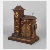 Miniaturkastell als Ehrengeschenk111