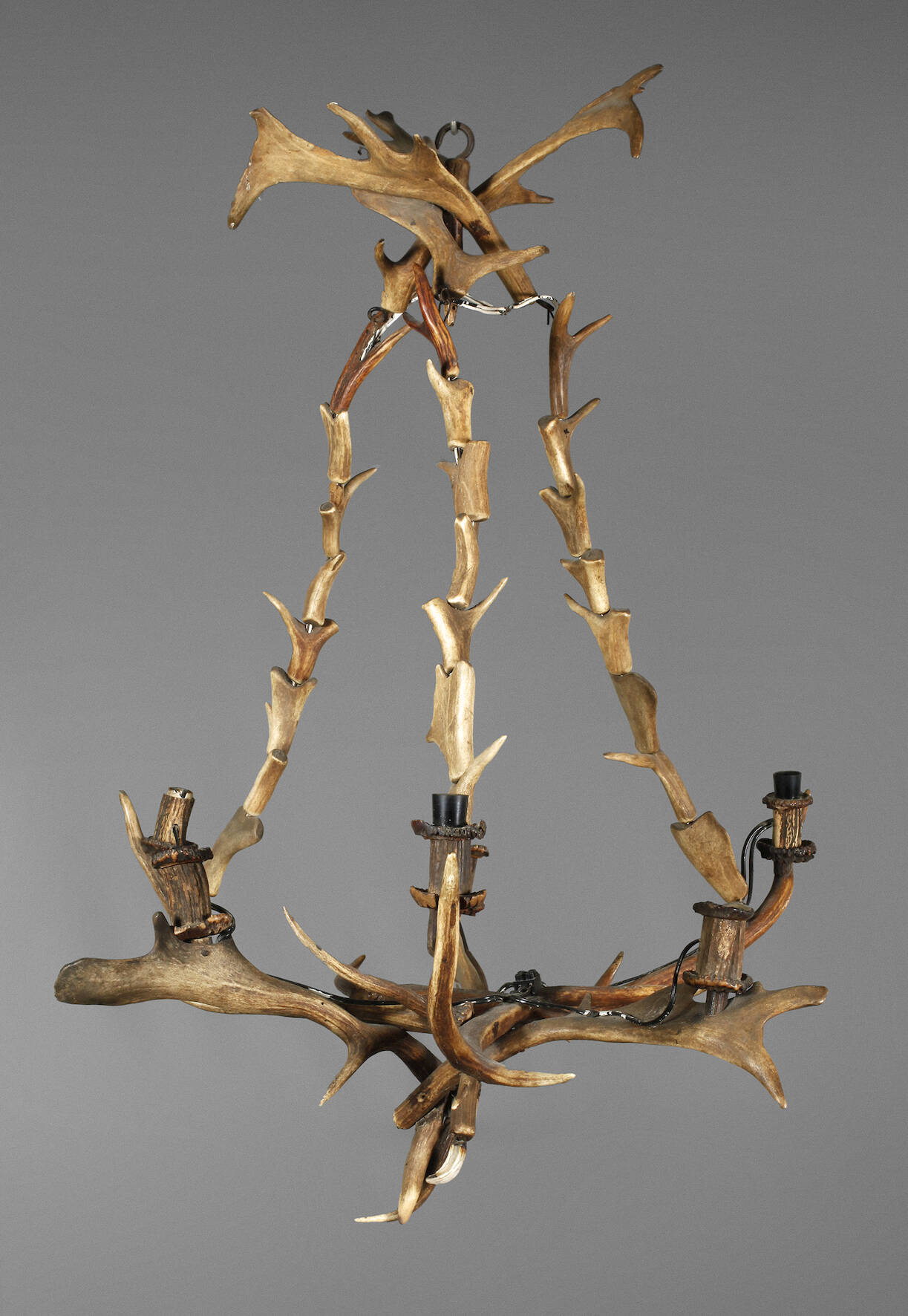 Großer Geweihleuchter