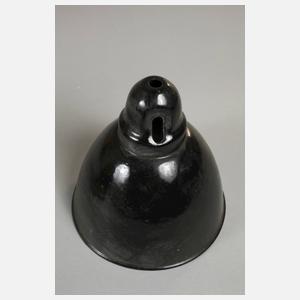 Fünf Industrielampenschirme