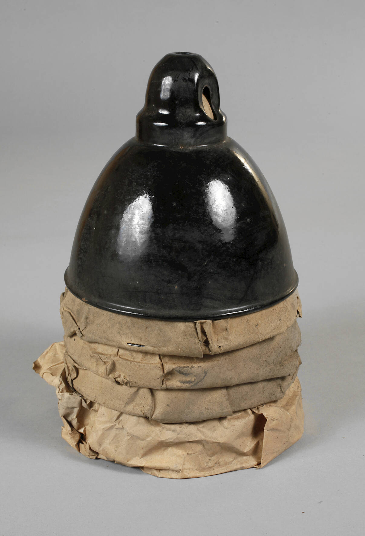 Fünf Industrielampenschirme