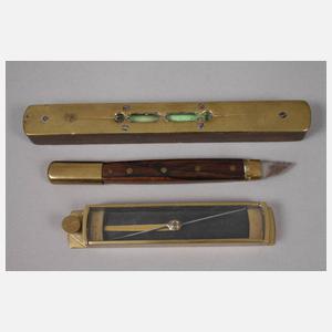 Drei wissenschaftliche Instrumente