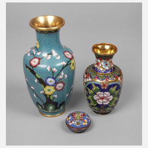 Drei Teile Cloisonné