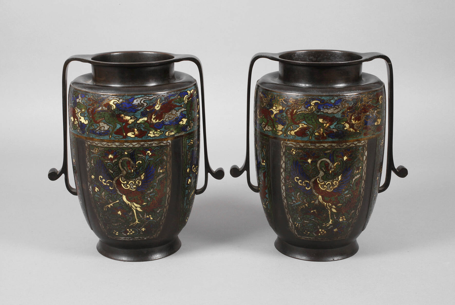 Paar Cloisonnévasen