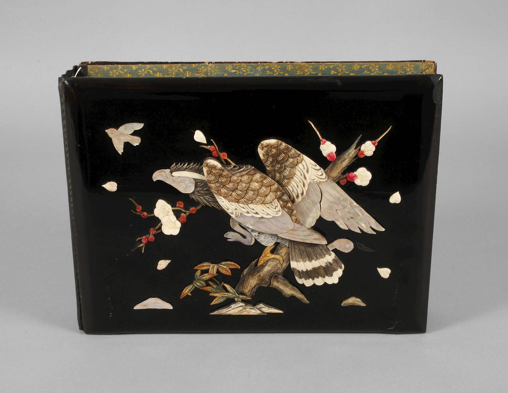 Fotoalbum Lackarbeit