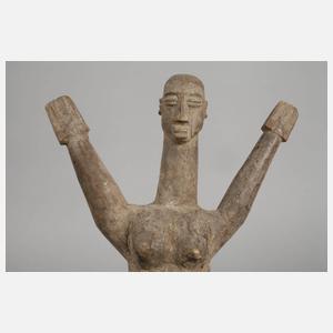 Figürliche Schnitzerei