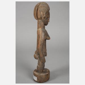 Figürliche Schnitzerei