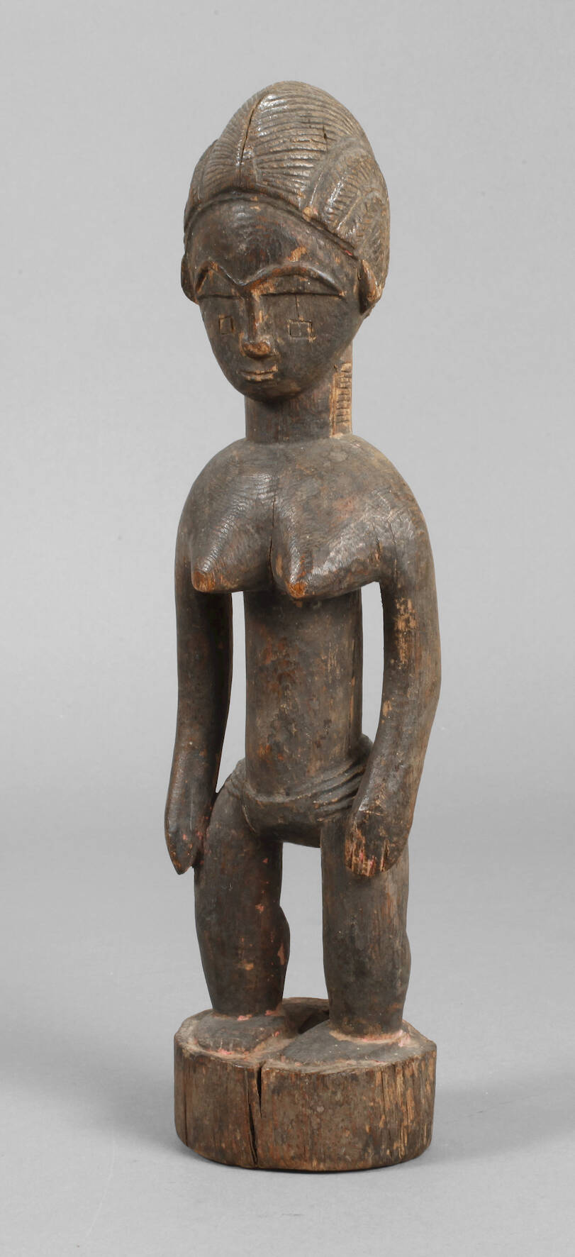 Figürliche Schnitzerei