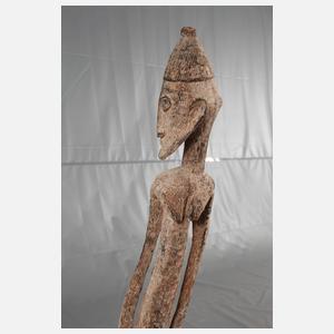 Figürliche Schnitzerei