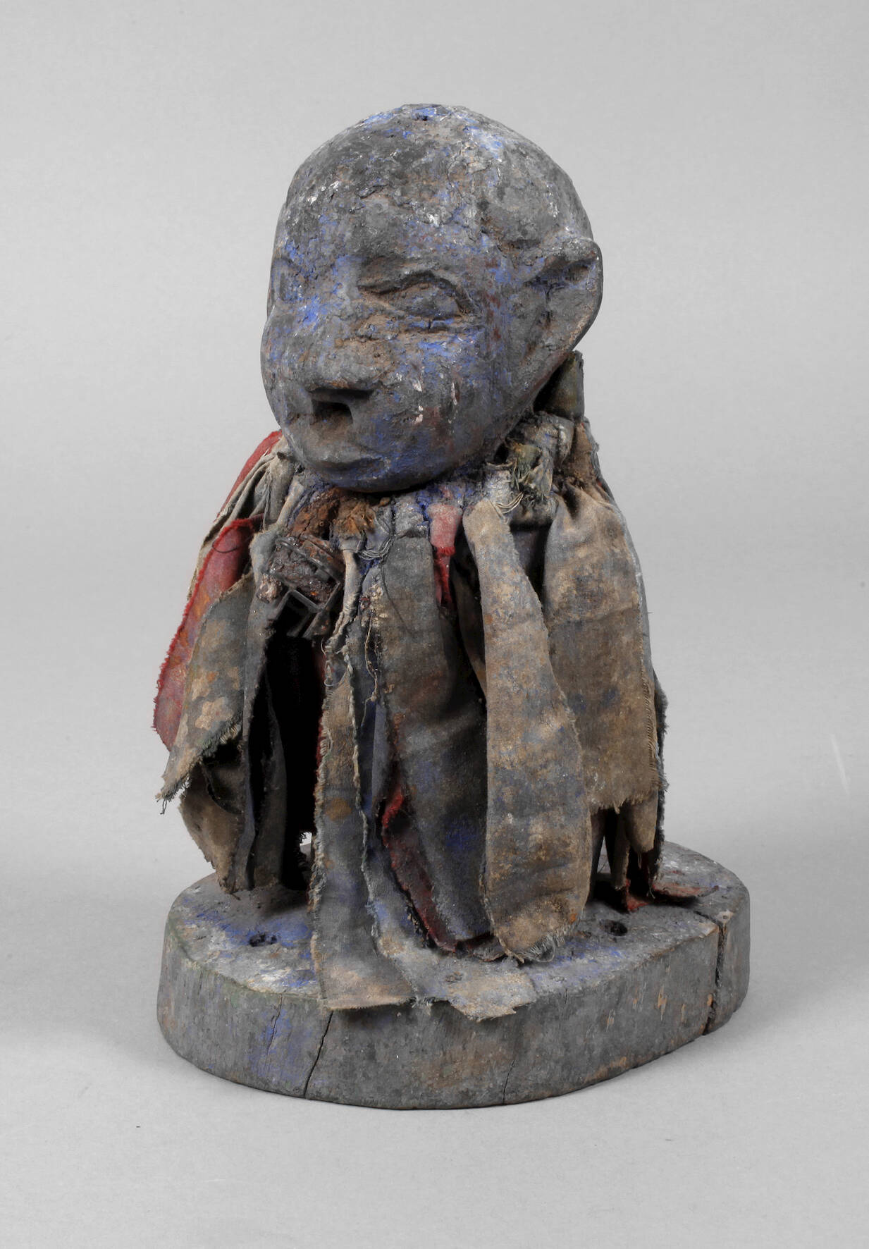 Figürliche Schnitzerei