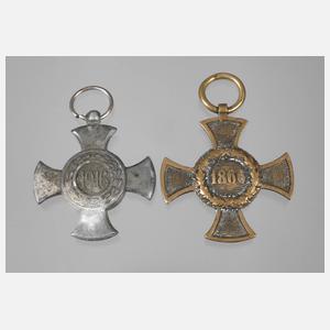 Zwei Verdienstkreuze