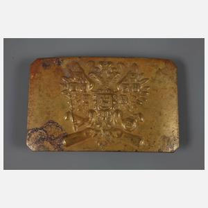 Zwei Koppelschlösser Russland