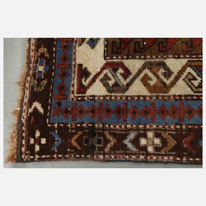 Teppich mit Adlermotiv