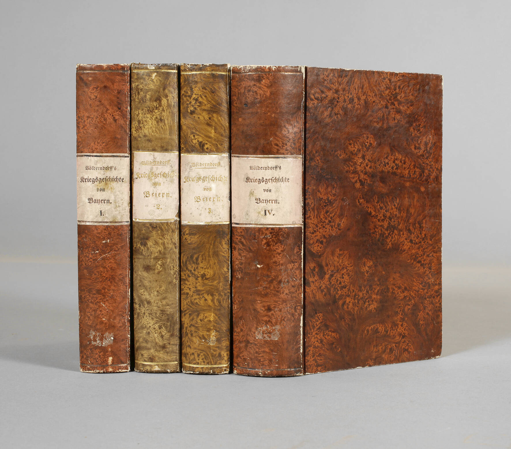 Vier Bände Kriegsgeschichte von Bayern