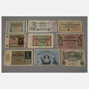 Posten Münzen und Geldscheine