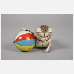 Georg Köhler Katze mit Ball