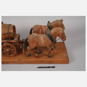 Große geschnitzte Bierkutsche