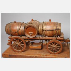 Große geschnitzte Bierkutsche