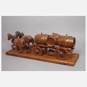 Große geschnitzte Bierkutsche