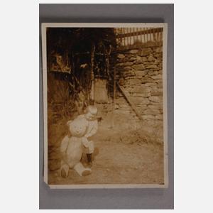 Diem Teddybär und Kinderfoto