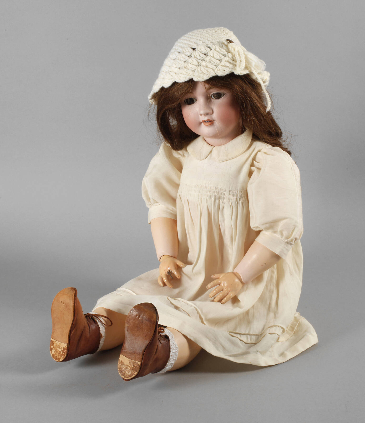 Kley & Hahn große Porzellankopfpuppe "Walküre"