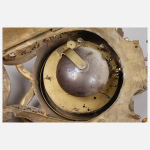 Feine Carteluhr Louis Seize