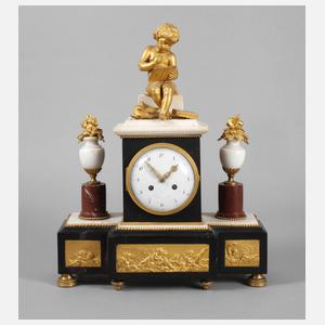 Klassizistische Figurenpendule