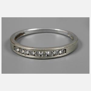 Damenring mit Steinbesatz