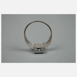 Damenring mit Smaragd und Diamanten