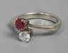 Damenring mit Rubin und Brillant