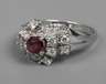 Damenring mit Rubin und Brillanten