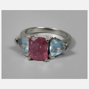 Damenring mit Rubin und Aquamarinen