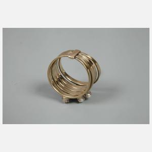 Damenring mit Perlen