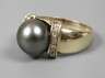 Damenring mit grauer Perle und Brillanten
