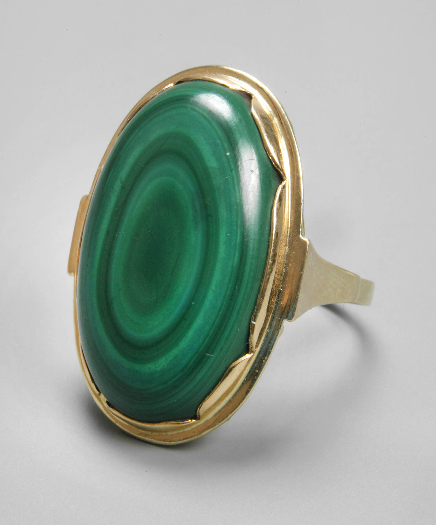 Damenring mit Malachit