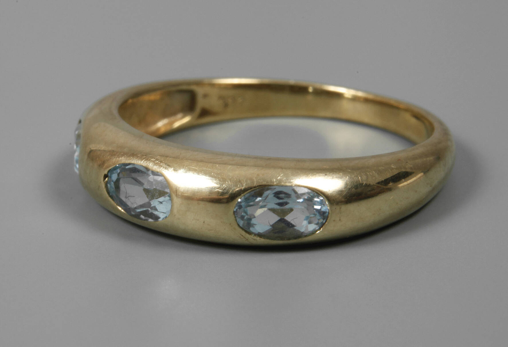 Damenring mit Aquamarin