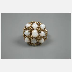 Damenring mit Edelopalen