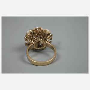 Damenring mit Edelopalen