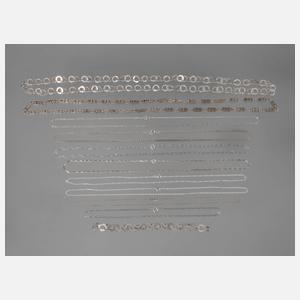 Konvolut Ketten und ein Armband