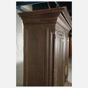 Barocker Nasenschrank
