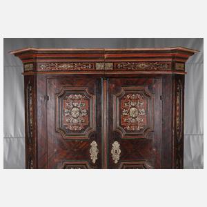 Großer Bauernschrank