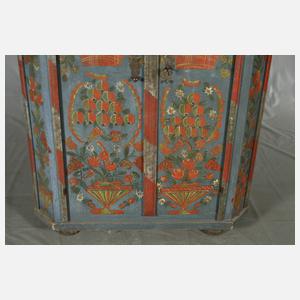 Tölzer Bauernschrank