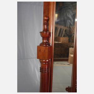 Prächtiger Standspiegel