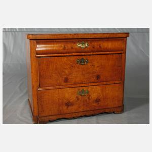 Kleine Kommode Biedermeier