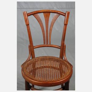 Sieben Kaffeehausstühle