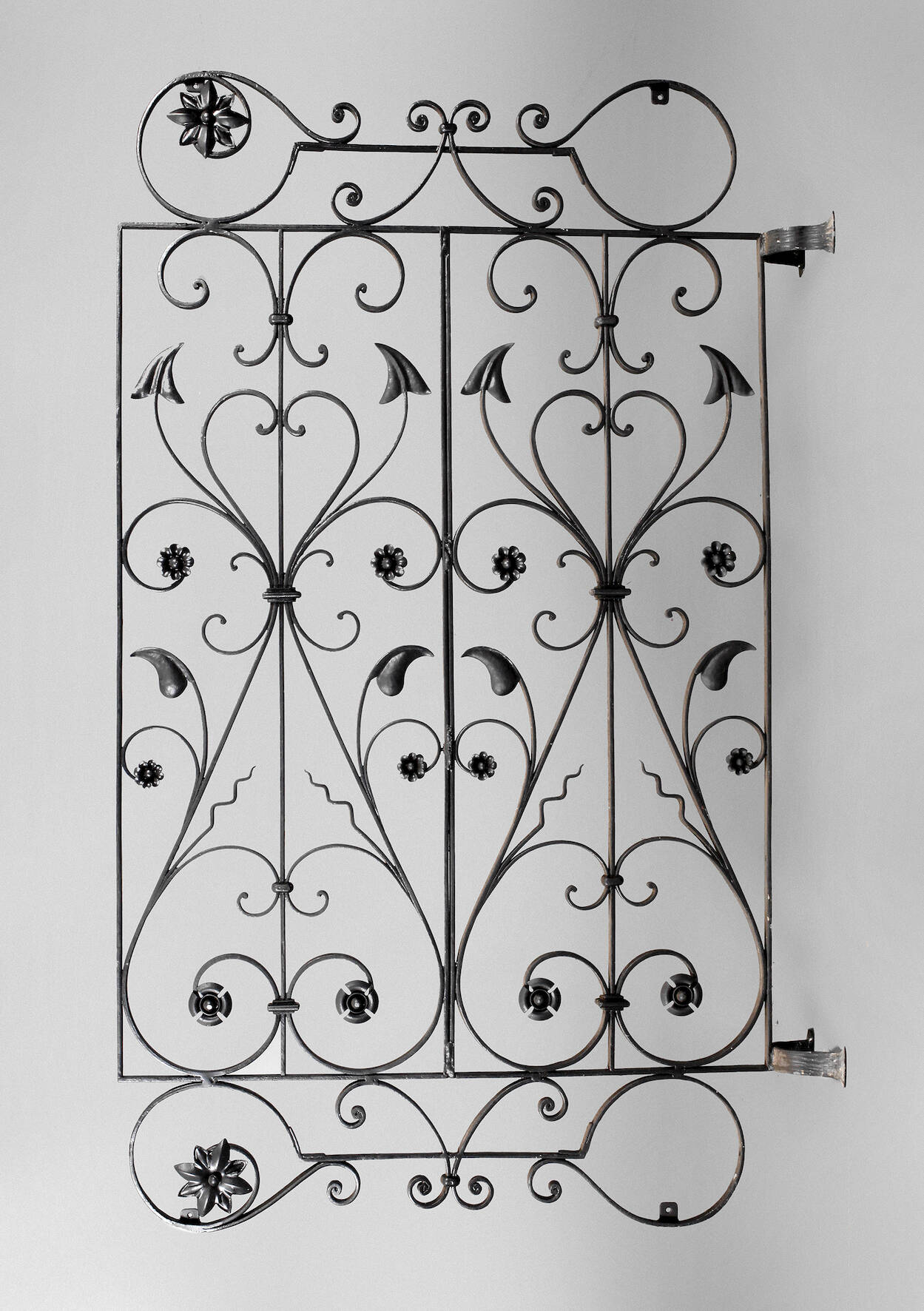 Paar Fenstergitter Jugendstil